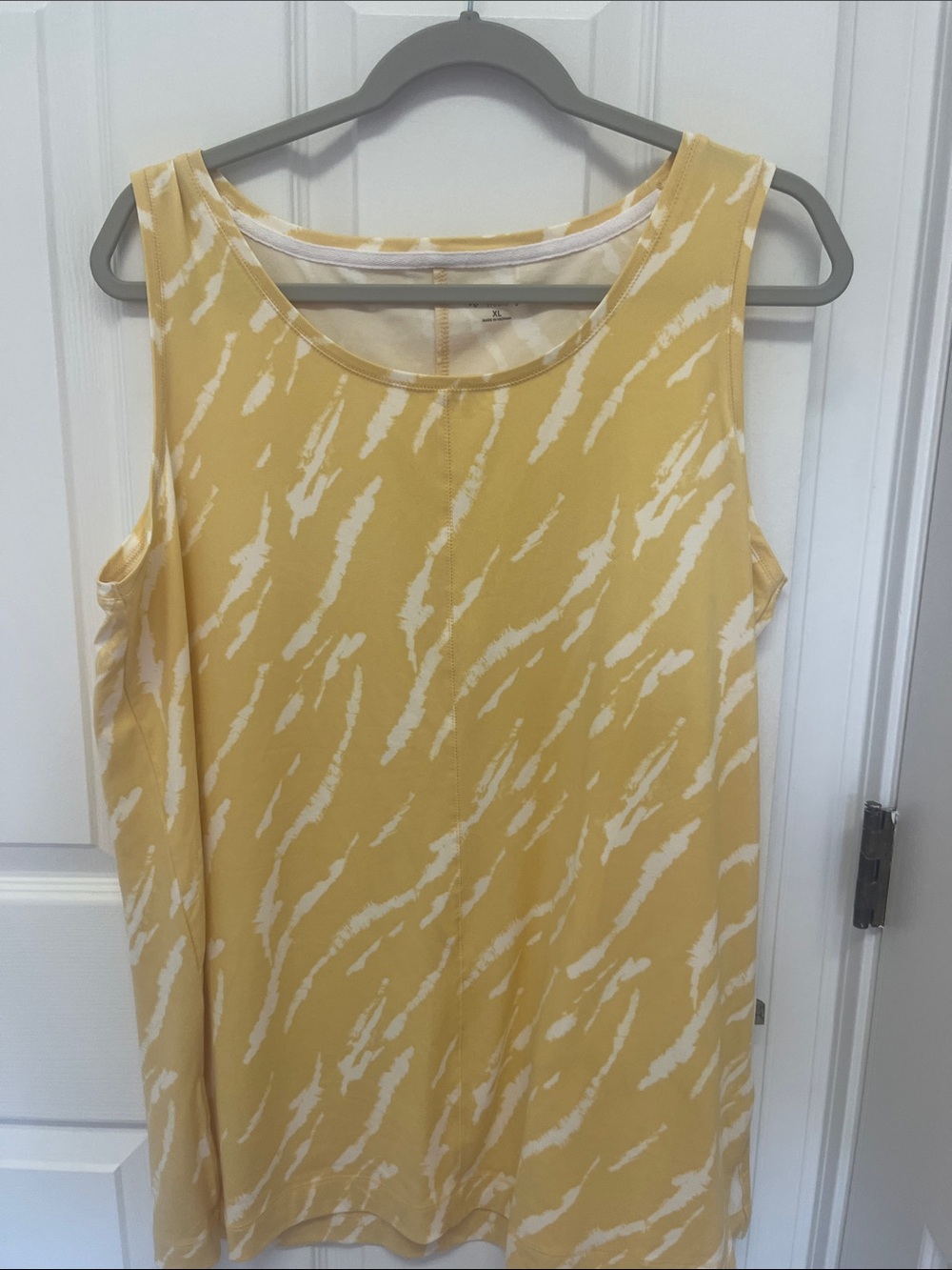 Wonderly Yellow Abstract-Print Sleeveless Tank